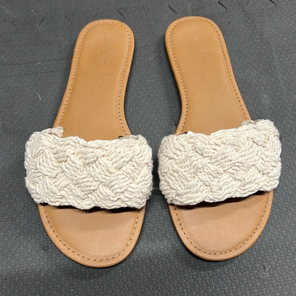Universal Thread Rosie Woven Slide Sandals
